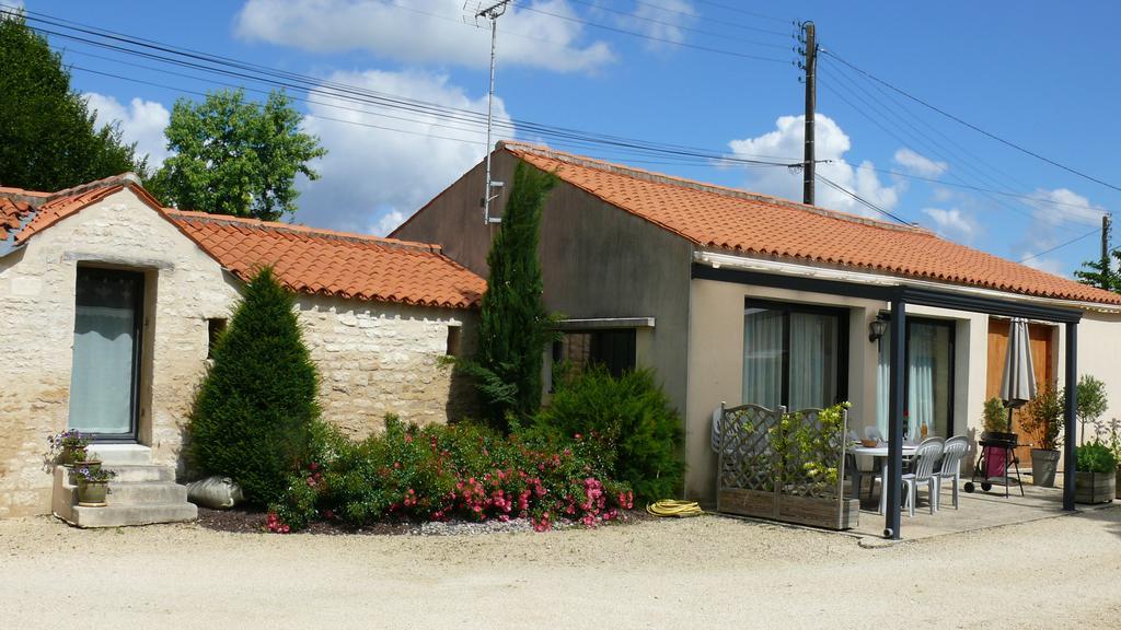 Gîte du Clos de la Vigne Montreuil  Exterior foto